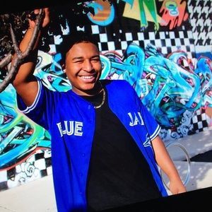 Meet your Posher, Diego